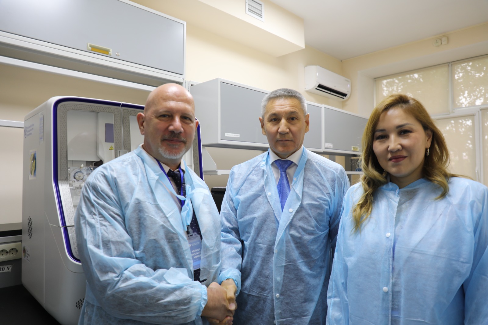 Қазақстан Республикасының Ветеринария бойынша ұлттық референттік орталығына ФАО тарапынан генетикалық анализаторды салтанатты түрде табысталуы